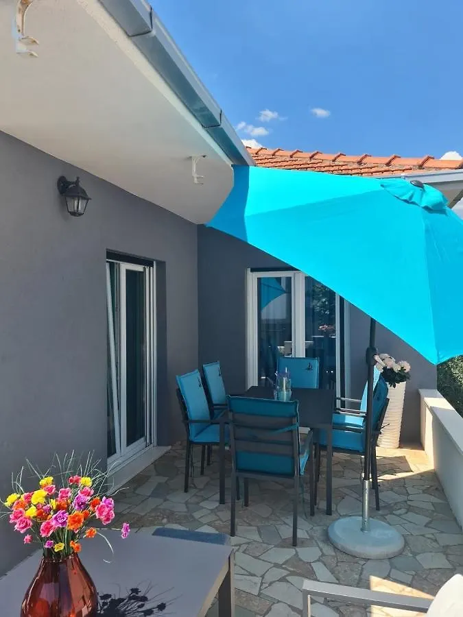 Apartment Villa Nevenka Trogir